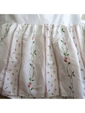 Vintage King Size White Floral Strip Ruffled Bed Skirt 13" Drop Made in USA